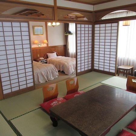 Amagase Onsen Hotel Suikoen Hita Eksteriør bilde